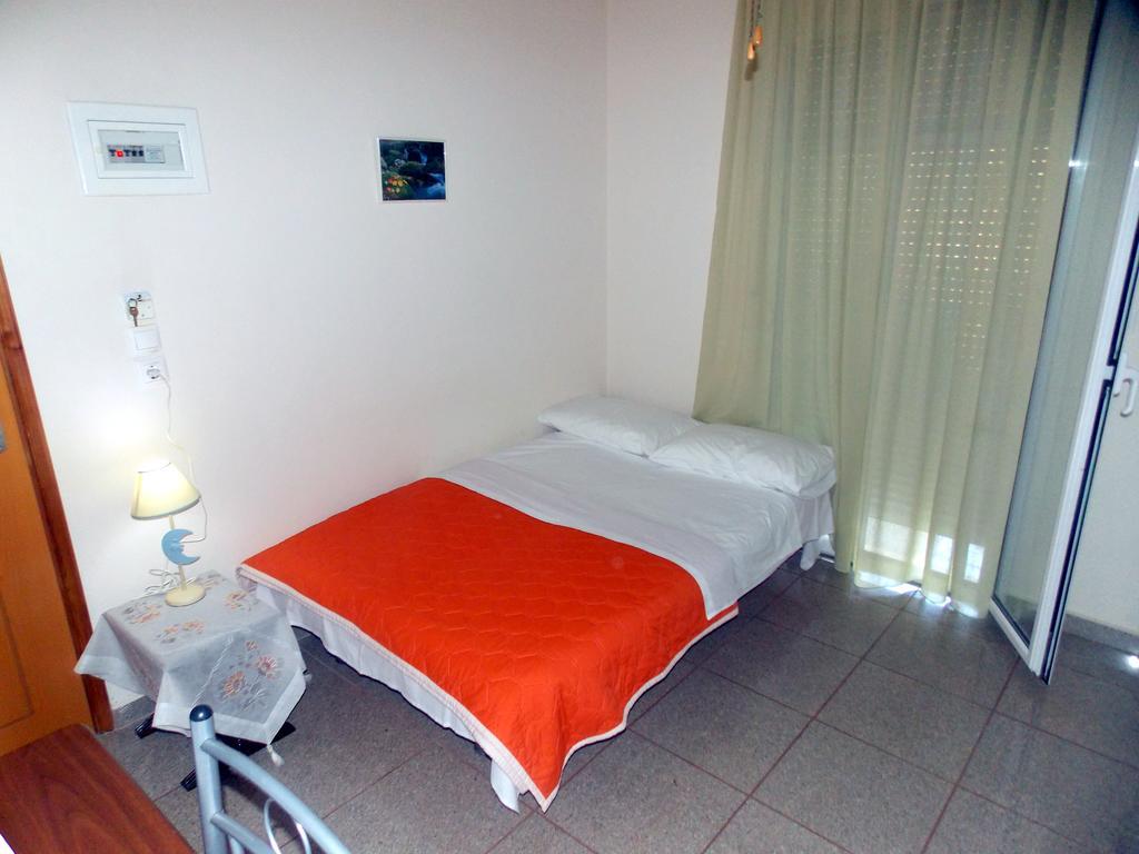 Nikos Apartments Ormos Panagias Bagian luar foto
